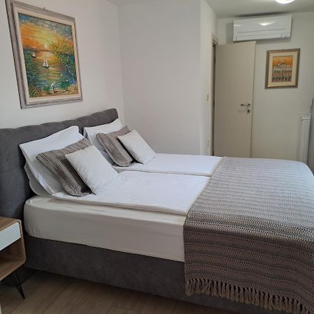 Apartment Lino - City Center روفينج المظهر الخارجي الصورة