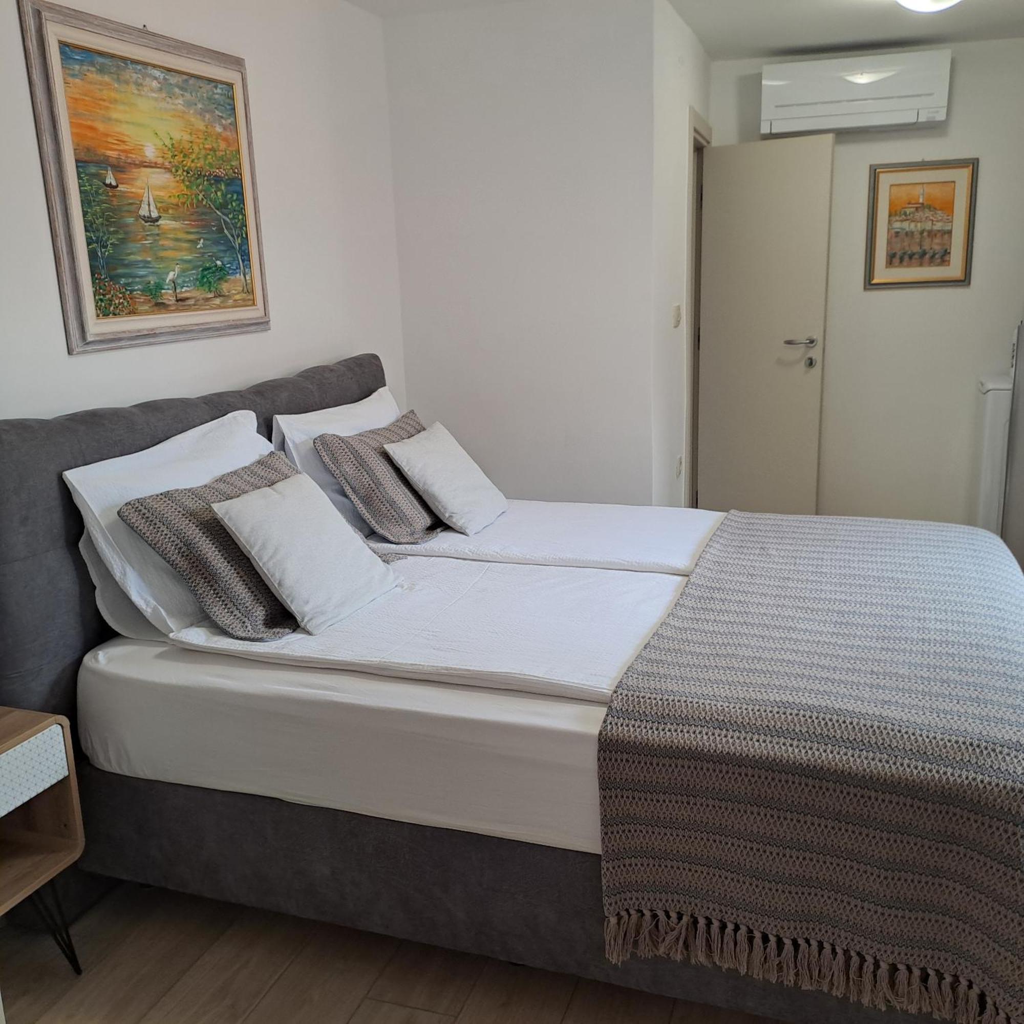Apartment Lino - City Center روفينج المظهر الخارجي الصورة